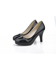 Low Heel Court Shoes - Black 